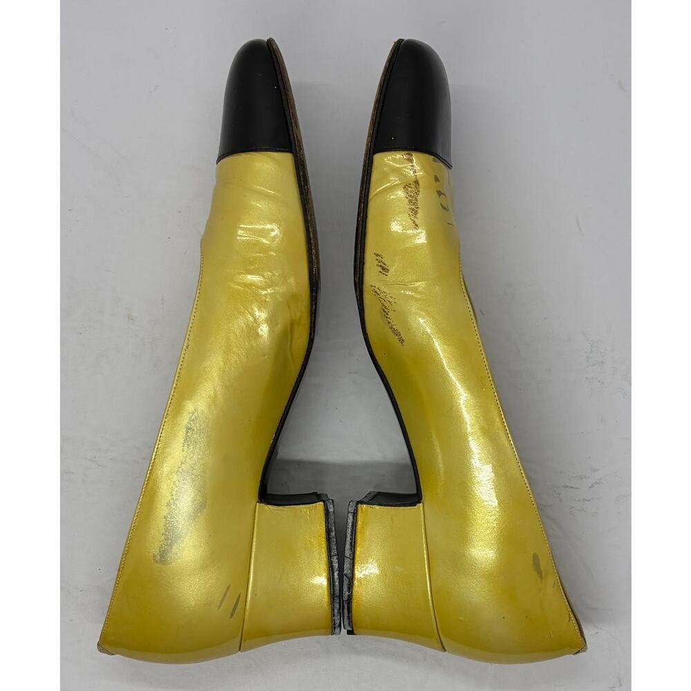 Vintage Chanel Beige Black Cap Toe Pumps Handmade Italy Size 39 US 9 READ - Picture 4 of 8